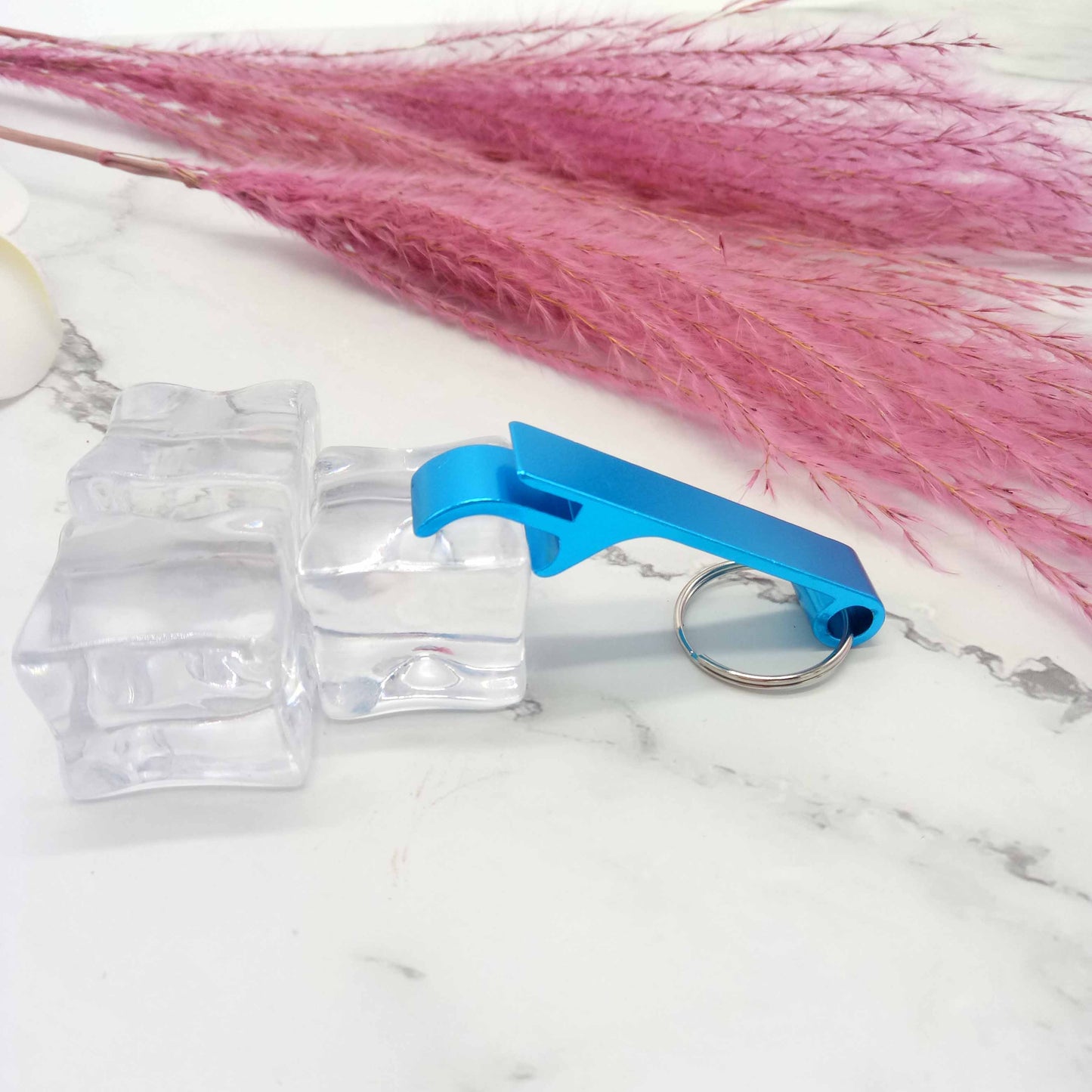 Aluminium keychain beer bottle opener