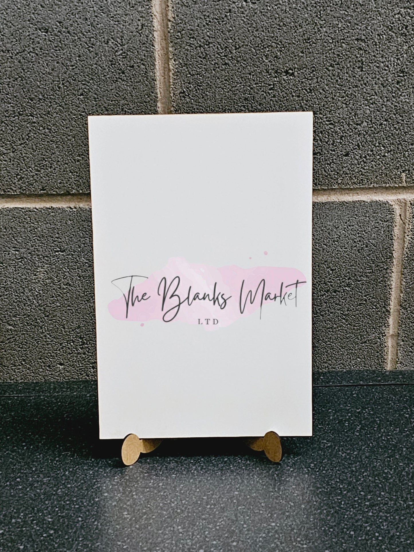 Mdf 20x30cm plaque with stand