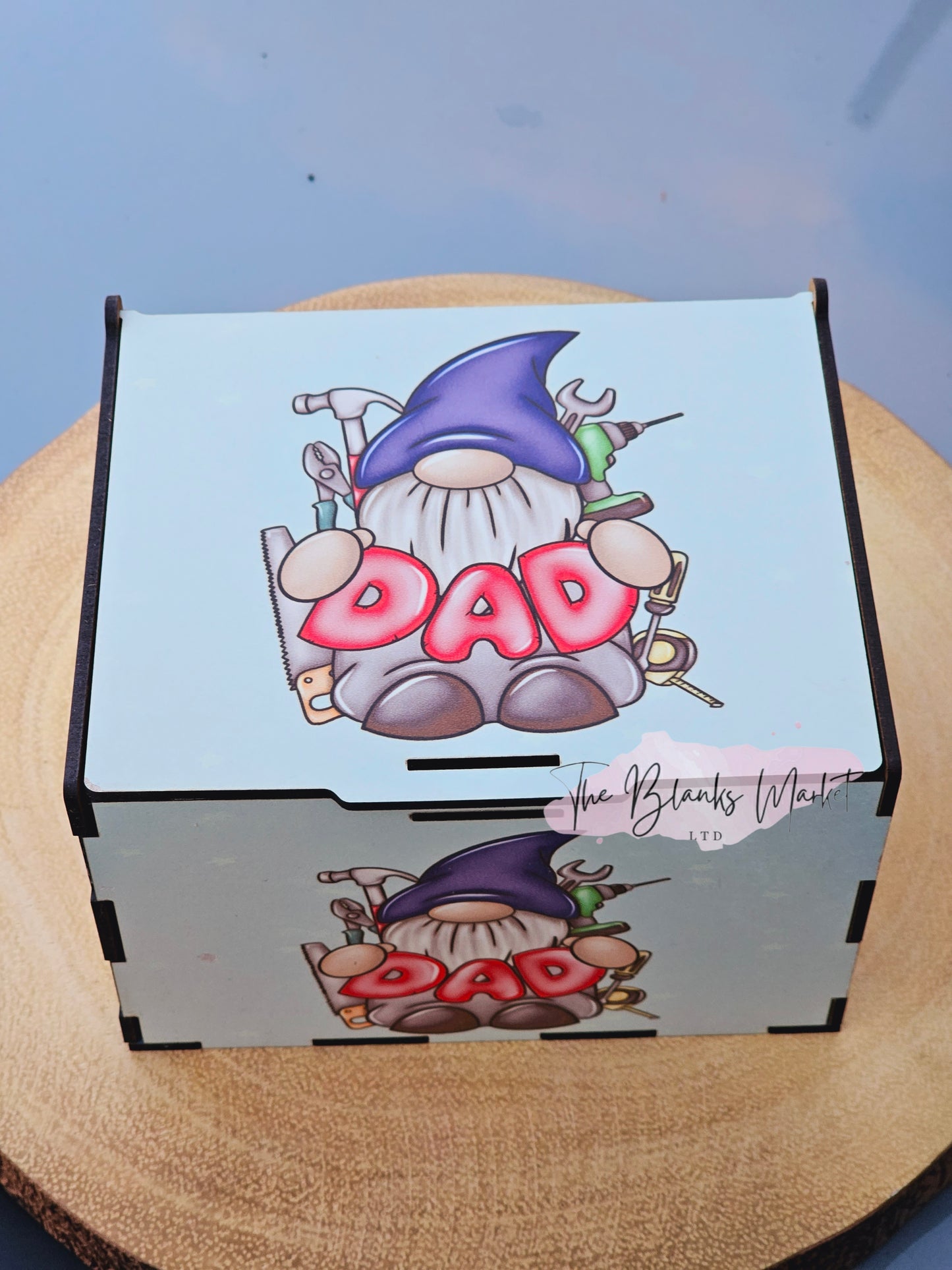 White fronted mdf mug box