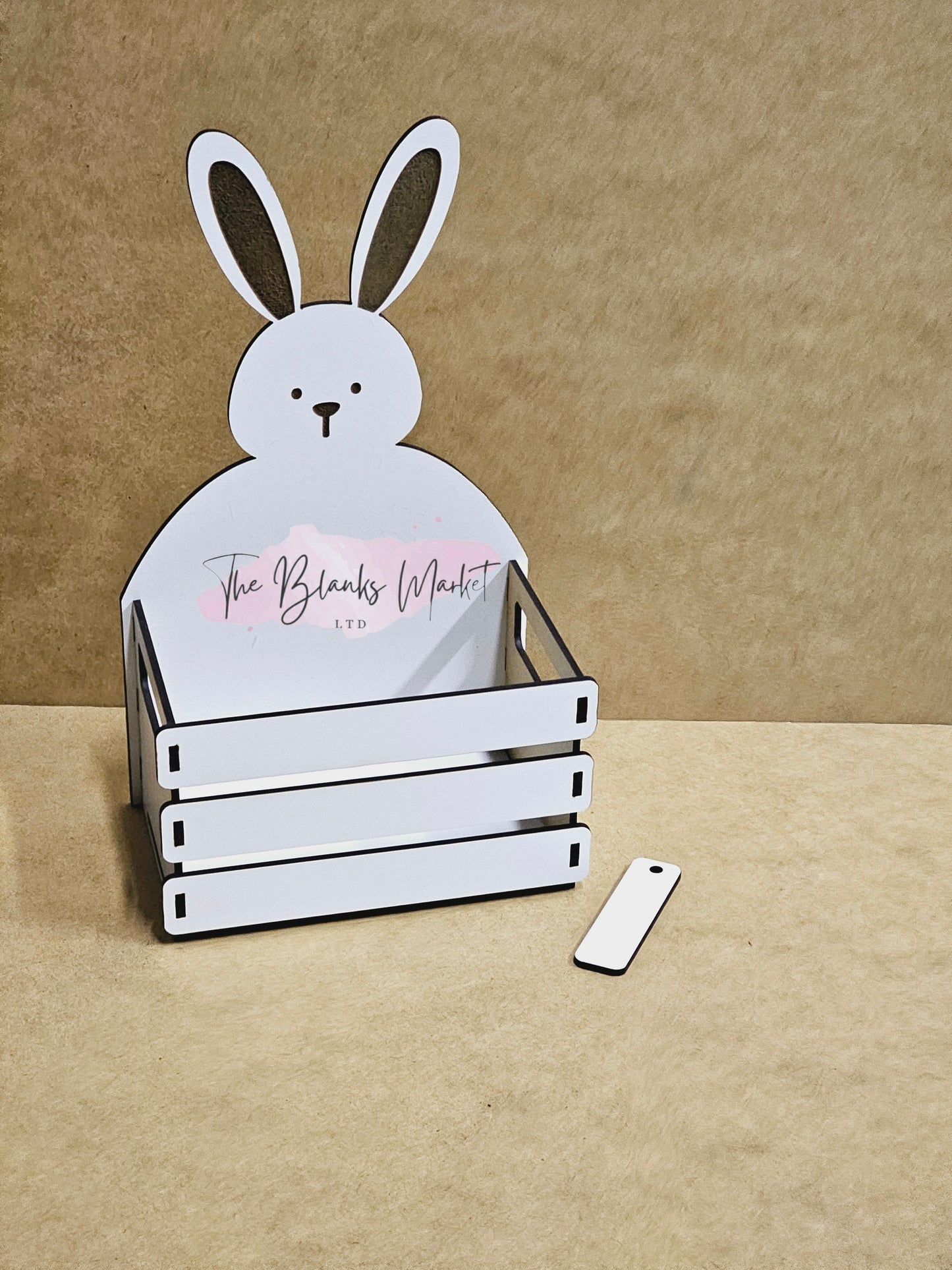 Easter bunny crate with tag