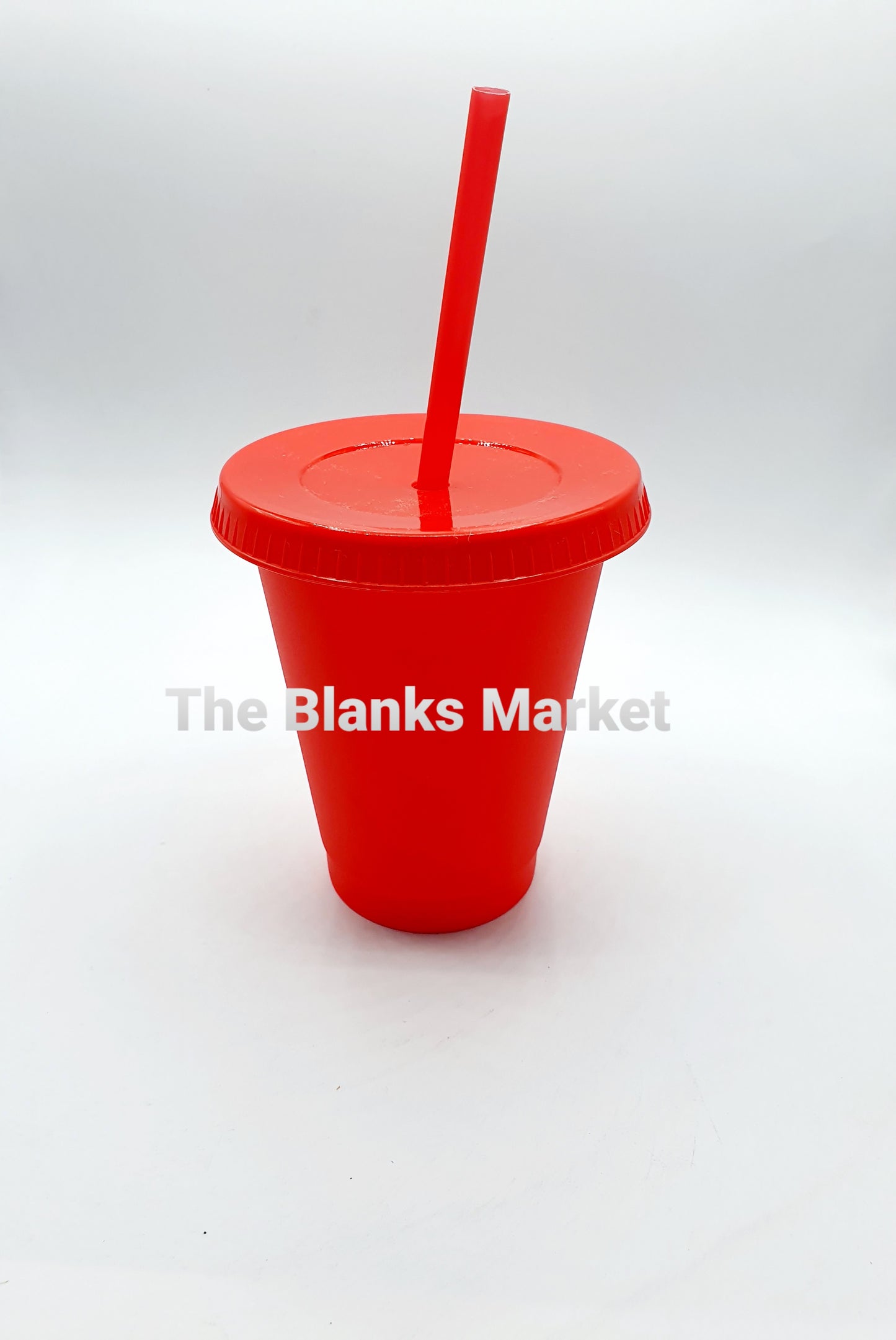 16oz cups with lids and straws