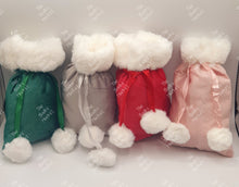 Load image into Gallery viewer, Christmas Gift Velvet Mini Candy Bag
